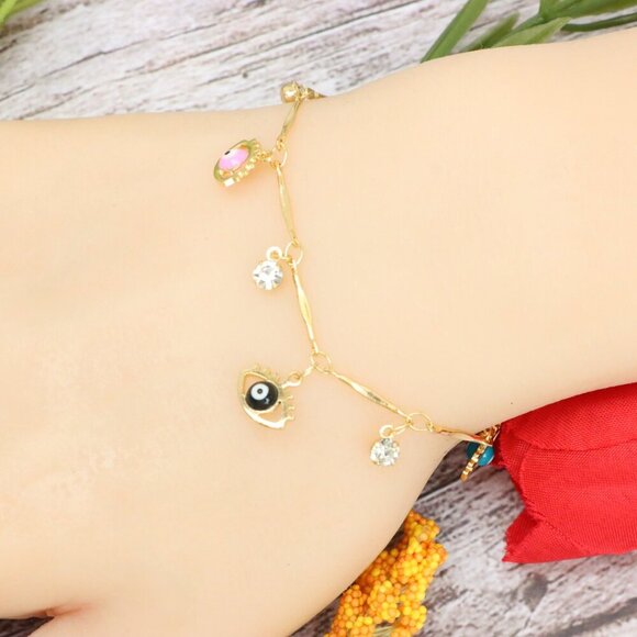 "Trendy Bracelet for Girls & Women – Cute, Adjustable & Gift-Ready | MLCRC1617 - Picture 5 of 10